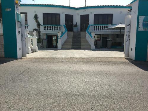 Hostal Residence R&b Tyrrhenum