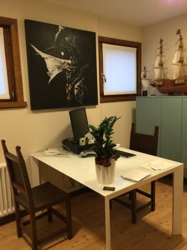 Hostal Crystal Luxury House