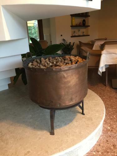 Hostal Crystal Luxury House