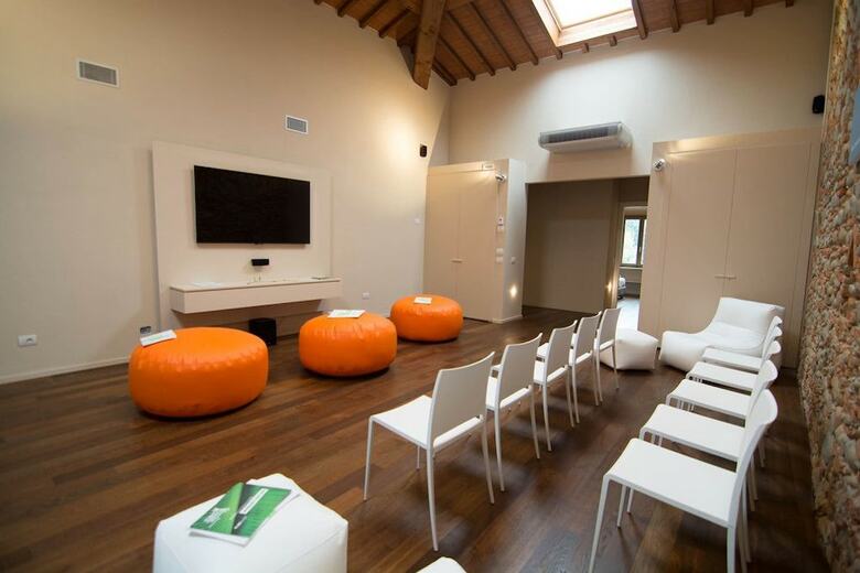 Hotel Pistoia Nursery Campus