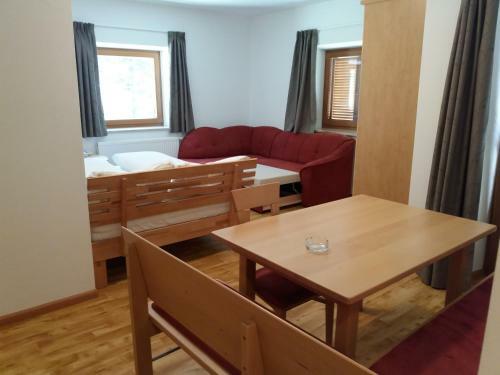 Hotel Alpenrose