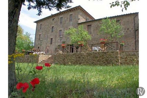 Siena Villa Sleeps 8 Pool Wifi