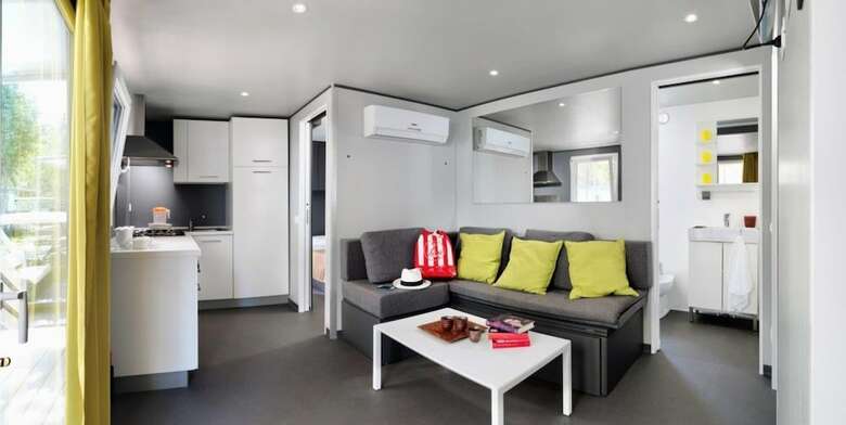 Isamar Holiday Village
