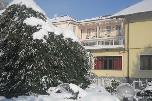 Hotel L'ostu Del Povr-om