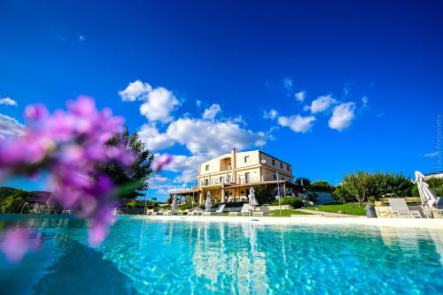 Hotel Arucim�li Rural Resort
