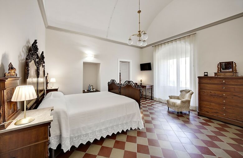 Bed & Breakfast Epoca - Camere Con Stile