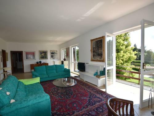 Elegant Villa In Meina With Private Garden