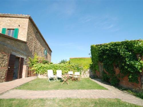 Monticchiello Villa Sleeps 12 Pool Air Con Wifi