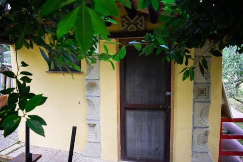 Apartamento Bubo-immerso-tra-gli-alberi