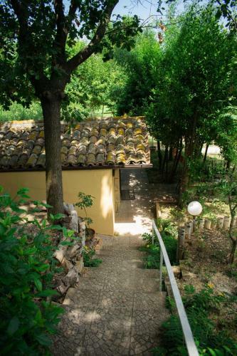 Apartamento Bubo-immerso-tra-gli-alberi