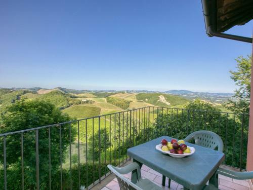 Fabulous Mansion In Sant'angelo In Vado With Swimming Pool