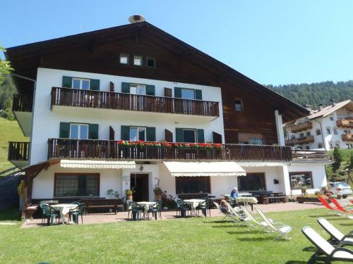 Hotel Albergo Somont