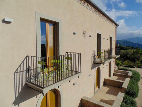 Alimunera Hotel