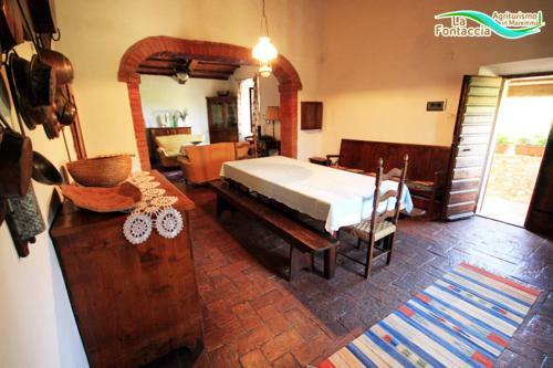 Agroturismo Borgo La Fontaccia