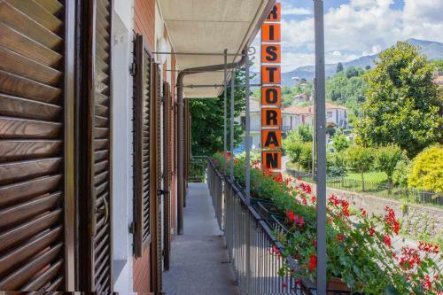 Hostal Ristorante Buasca