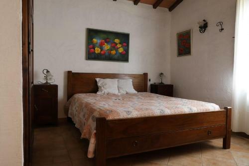 Tavernelle Villa Sleeps 12 Pool Wifi
