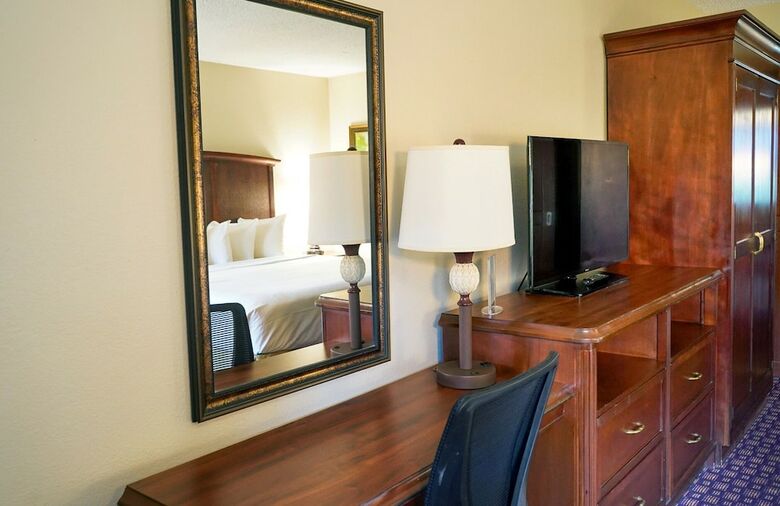 Hotel Rosen Inn At Pointe Orlando