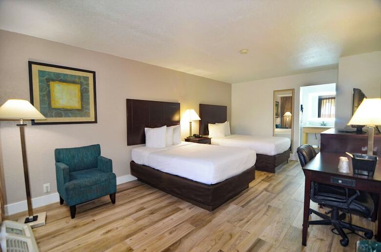 Hotel Monreale Express & Studios Idrive District
