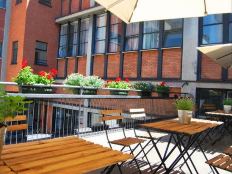 Mio Hostel