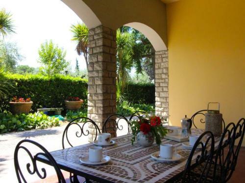 Monte San Savino Villa Sleeps 8 Pool Wifi