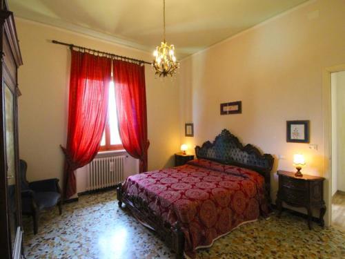 Monte San Savino Villa Sleeps 8 Pool Wifi