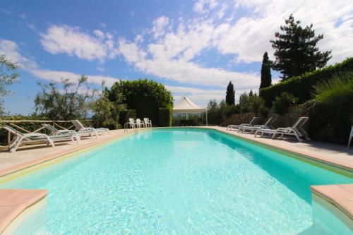 Monte San Savino Villa Sleeps 8 Pool Wifi