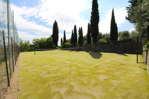 Monte San Savino Villa Sleeps 8 Pool Wifi