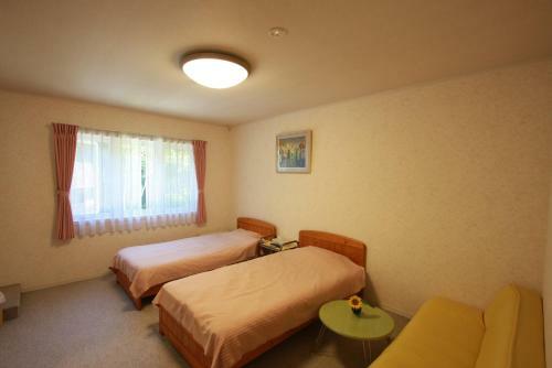 Hostal Pension Himawari