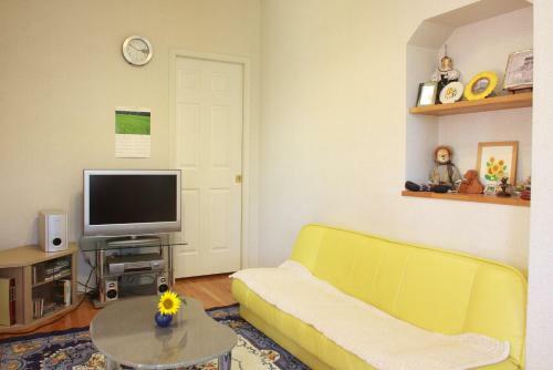 Hostal Pension Himawari