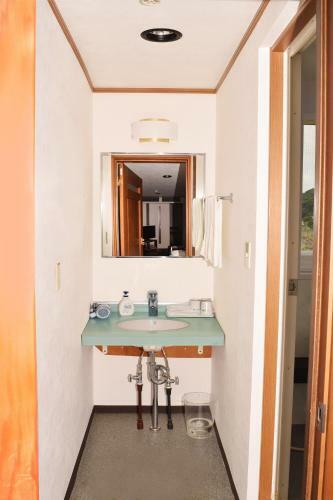 Sakura Hotel Oami