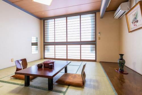 Oyo Ryokan Sakadojo ???