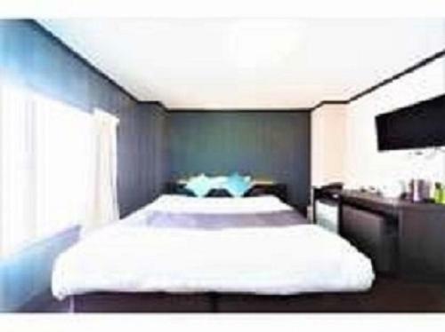 Hirakata Crystal Hotel