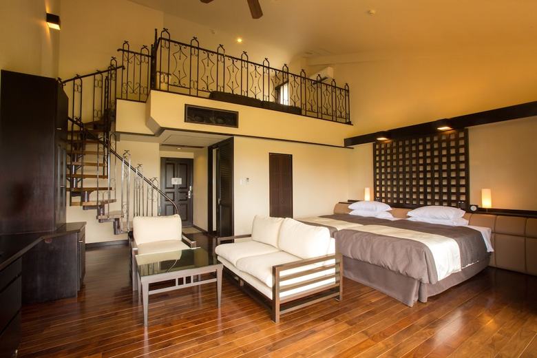 Hotel Okuma Private Beach & Resort