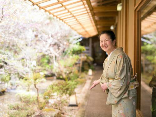 Ryori Ryokan Shikanoyu
