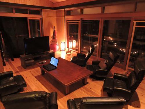 Lodge Momiji Alpine Guesthouse & Cottage