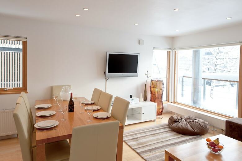 Apartamentos Avalon