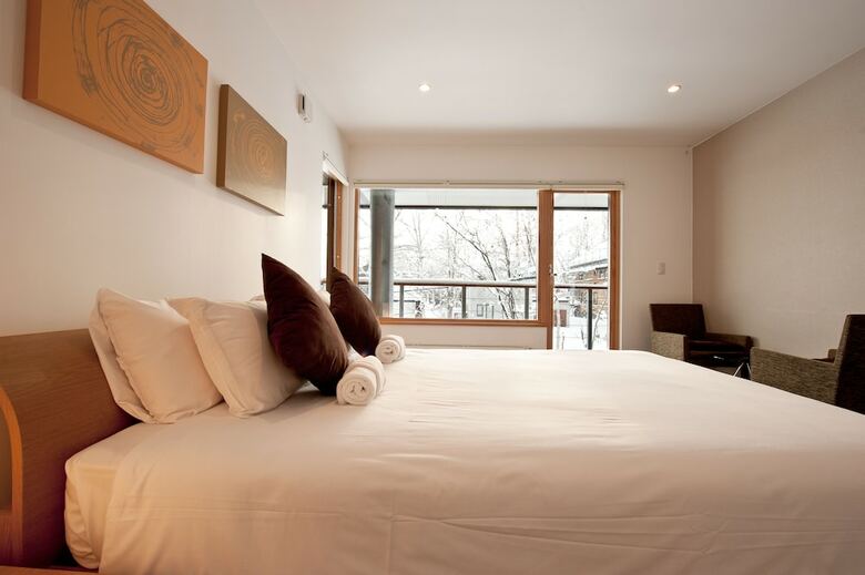 Apartamentos Avalon