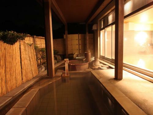 Fukumitsu Hanayama Onsen