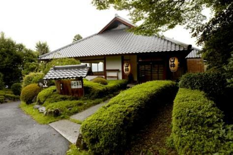 Karasuyamajo Country Club Hotel