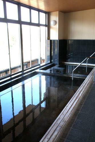 Karasuyamajo Country Club Hotel