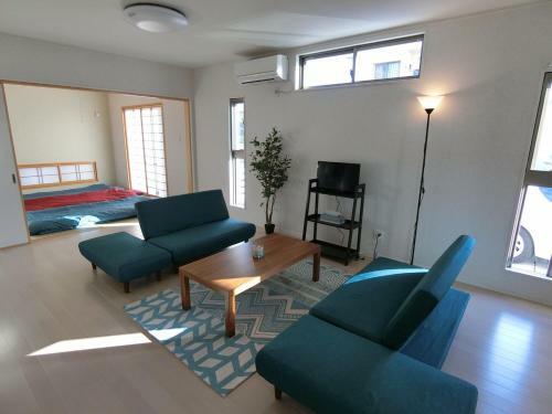 Apartamentos Tokeshi House