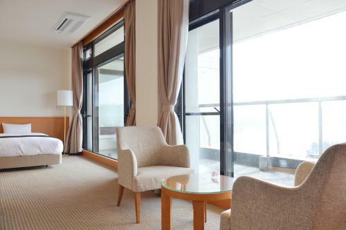 Hotel Castle Manai