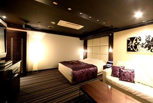 Hotel V.i.a (Adult Only)