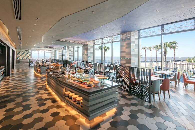 Tokyo Bay Tokyu Hotel