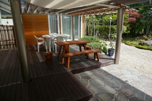 Toshi's House