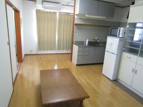 Hostal Marugame Guest House Wellkame
