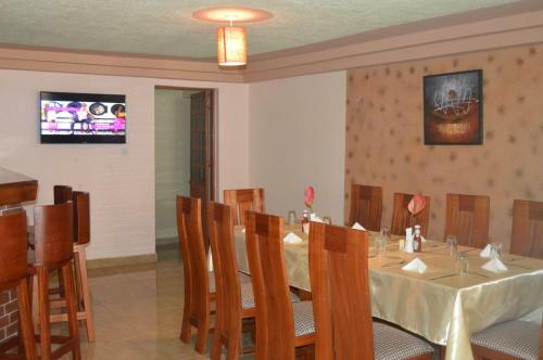 Hostal Jari Inn And Bistro