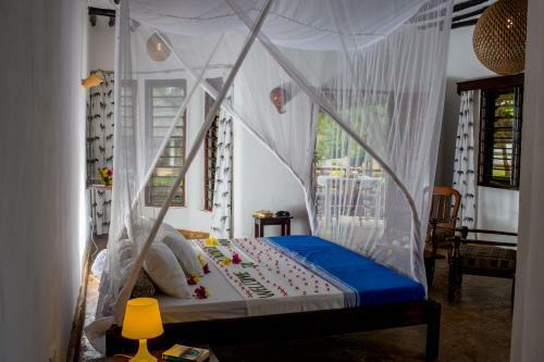 Hotel Kinondo Poa