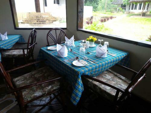 Hotel Kinondo Poa