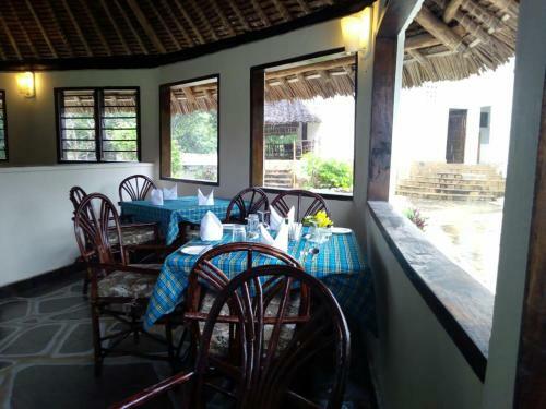 Hotel Kinondo Poa